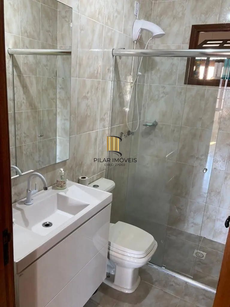 Casa de 3 dormitórios com 181m² à venda em Partenon, Porto Alegre.