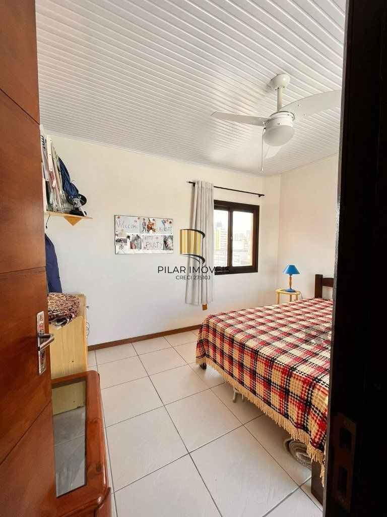 Cobertura para Venda - 120m², 3 dormitórios, sendo 1 suites, 1 vaga - Centro
