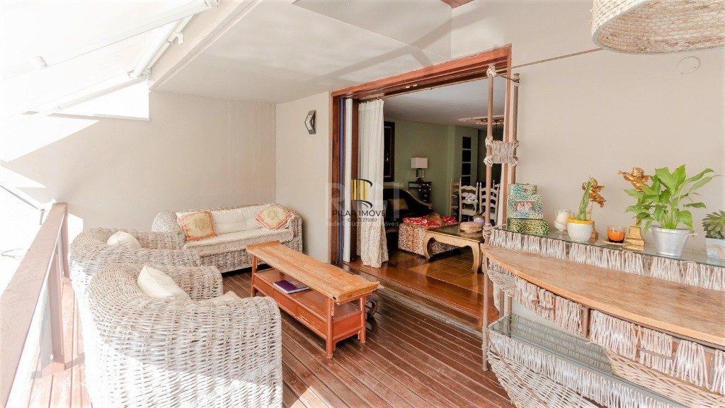 Casa De 602m²,  Bairro Bela Vista