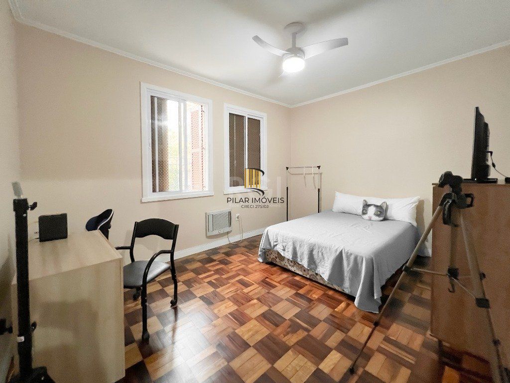 Apartamento 85m² - 3 dormitórios, sacada, churrasqueira no bairro Cidade Baixa