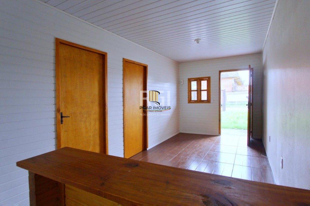 CASA BEM LOCALIZADA NA CAVALHADA EM FRENTE AO CECOPAM