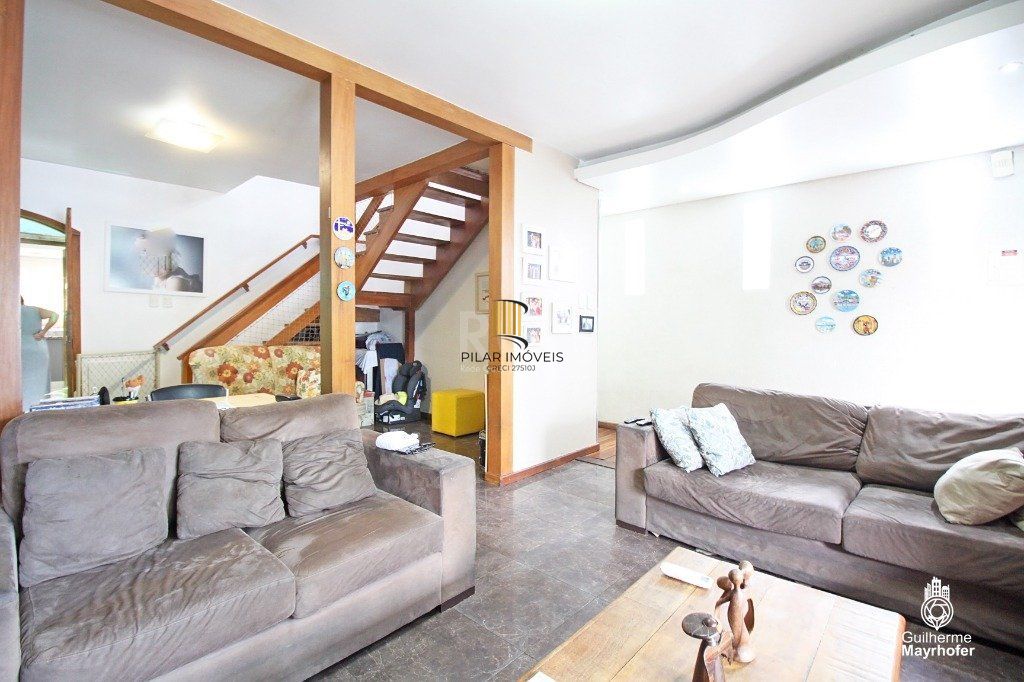 Casa para Venda - 151.36m², 3 dormitórios, sendo 1 suites, 2 vagas - Partenon