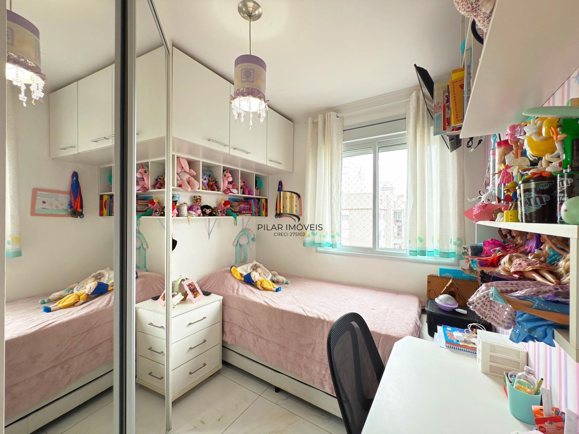 Apartamento 03 dormitórios, Vaga dupla, Teresópolis