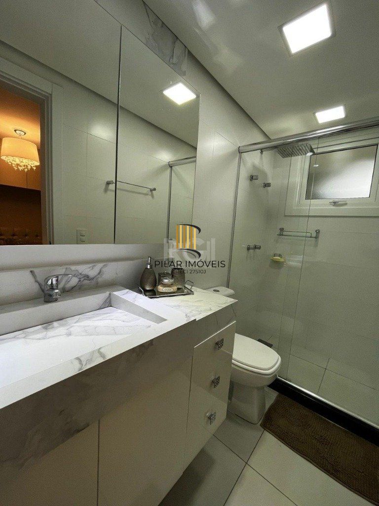 EXCELENTE APARTAMENTO COM 2 DORMITÓRIOS, 2 SUÍTES, 1 BANHEIRO E 2 VAGAS DE GARAGEM.