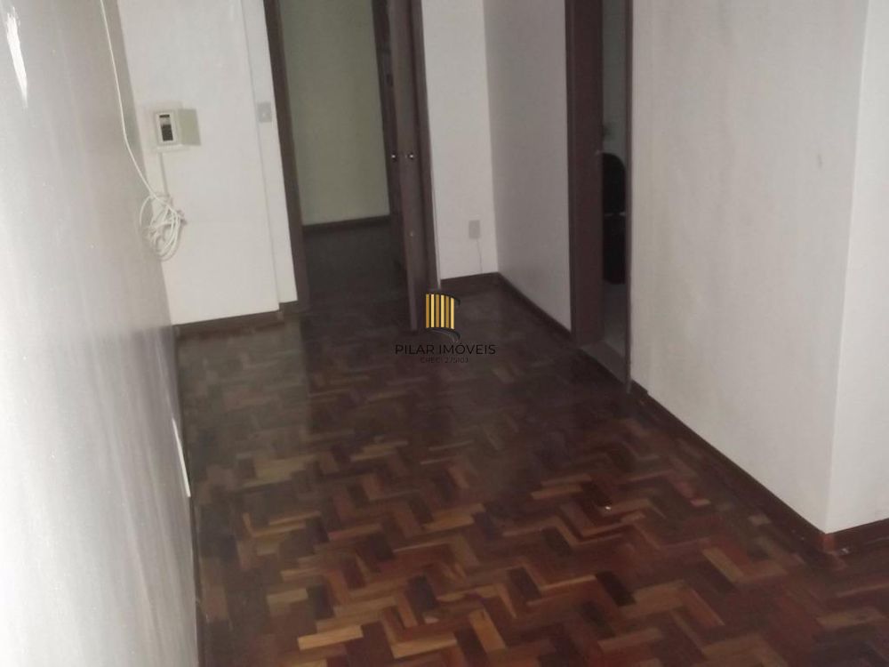 Vende sala no Centro Histórico com vista para o Guaíba