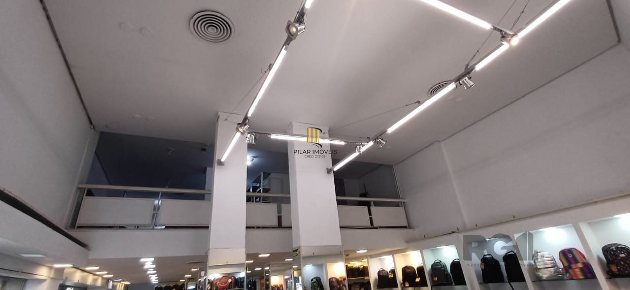 Prédio Comercial no bairro Centro Histórico