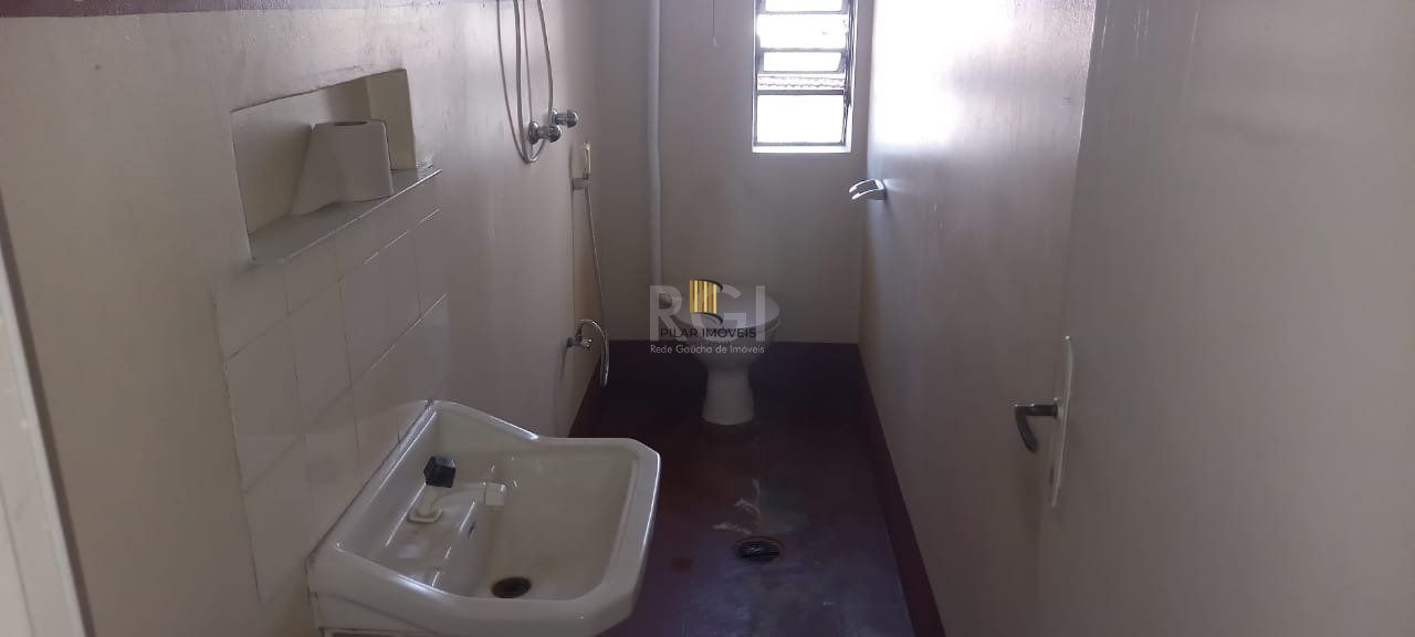 Predio para Venda - 300m², 0 dormitórios, Floresta