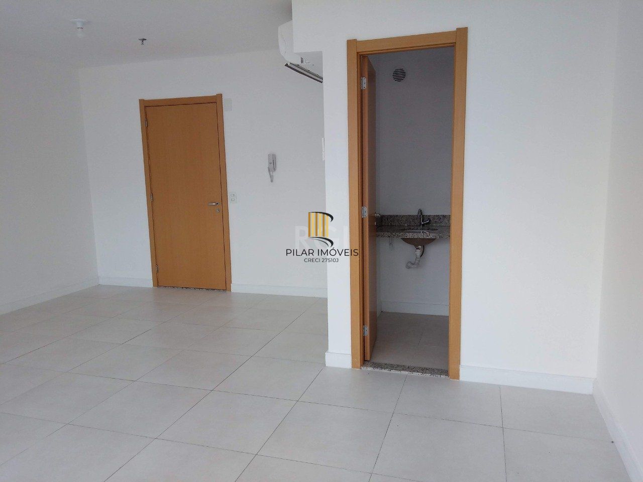 Sala Comercial no bairro Cidade Baixa