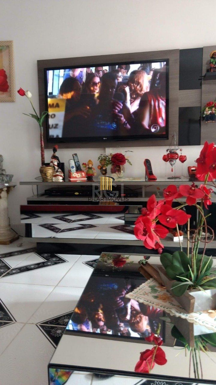 Casa 3 dormitórios no bairro Parque Olinda