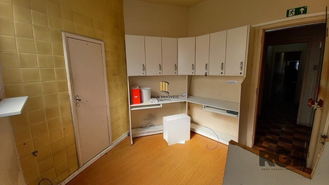 Prédio Comercial no bairro Centro Histórico