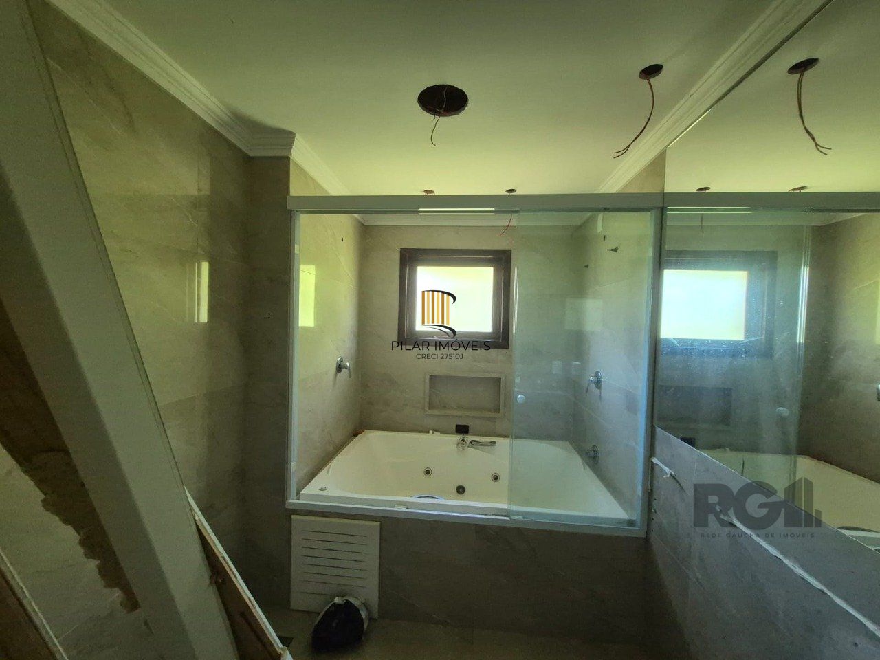 Casa de Condomínio 3 dormitórios no bairro Menino Deus