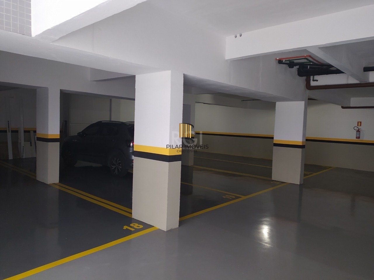 Apartamento para Venda - 119.65m², 3 dormitórios, sendo 1 suites, 2 vagas - Petrópolis