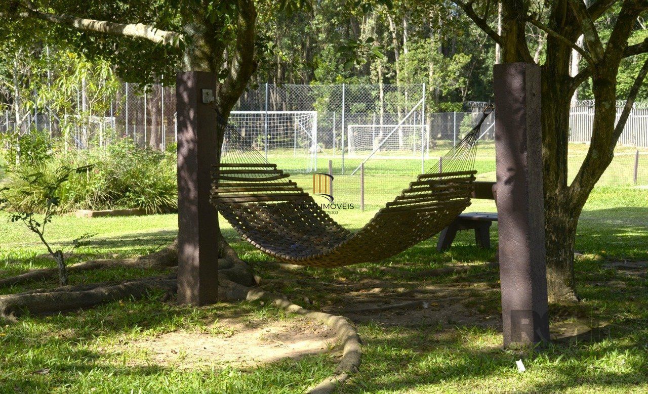 Casa de Condomínio 3 dormitórios no bairro Elsa