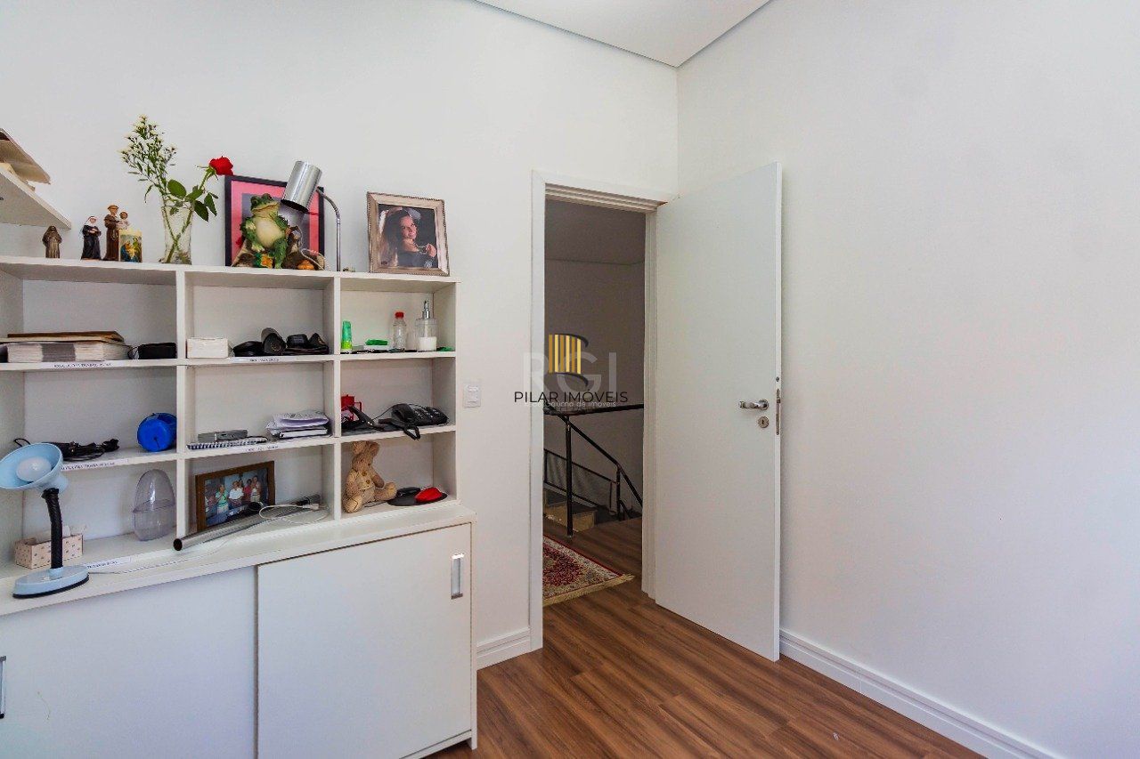 Casa 3 dormitórios no bairro Jardim São Pedro