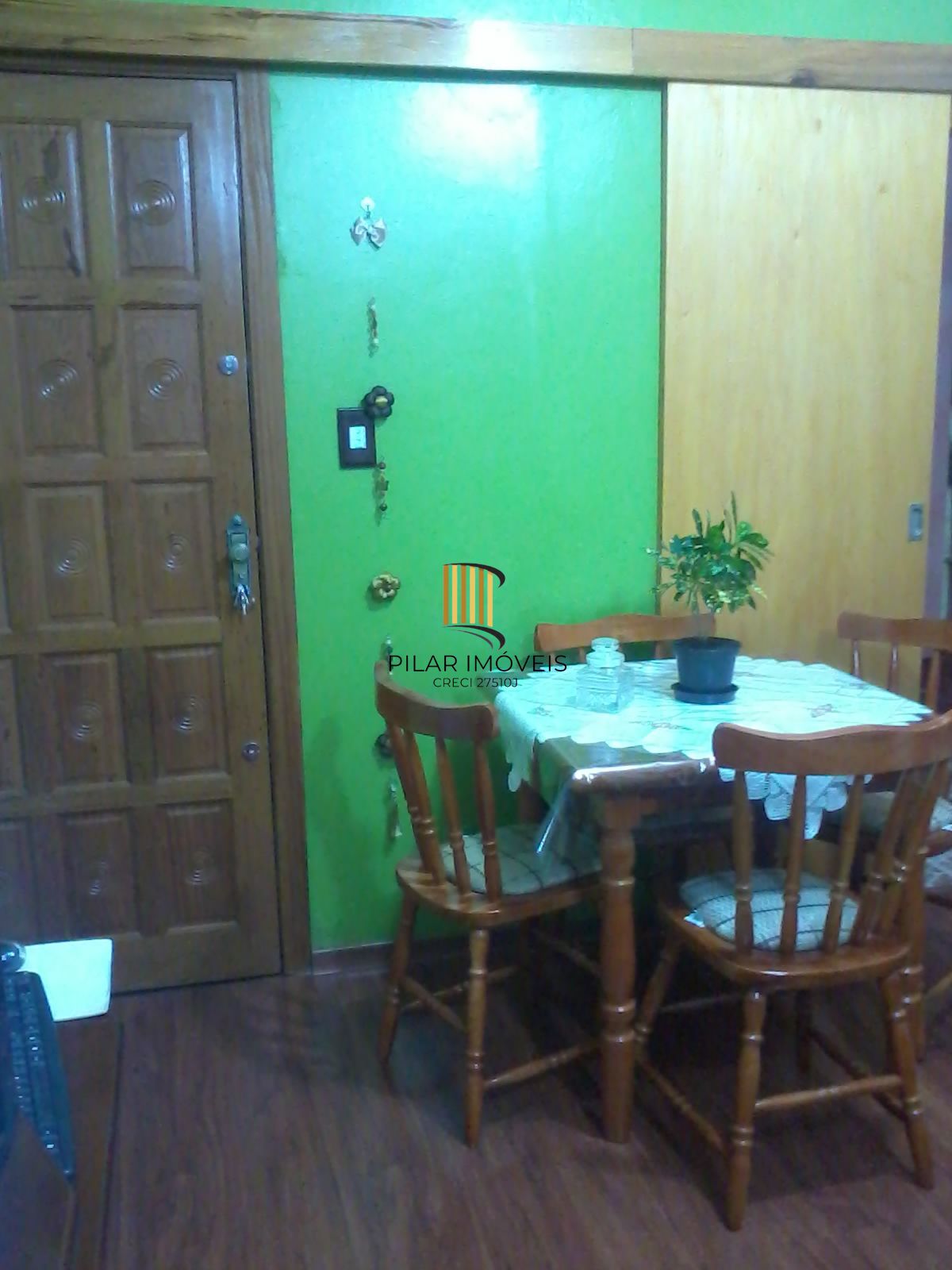 Venda de estúdio semi mobiliado no Passo d'Areia por 138mil!