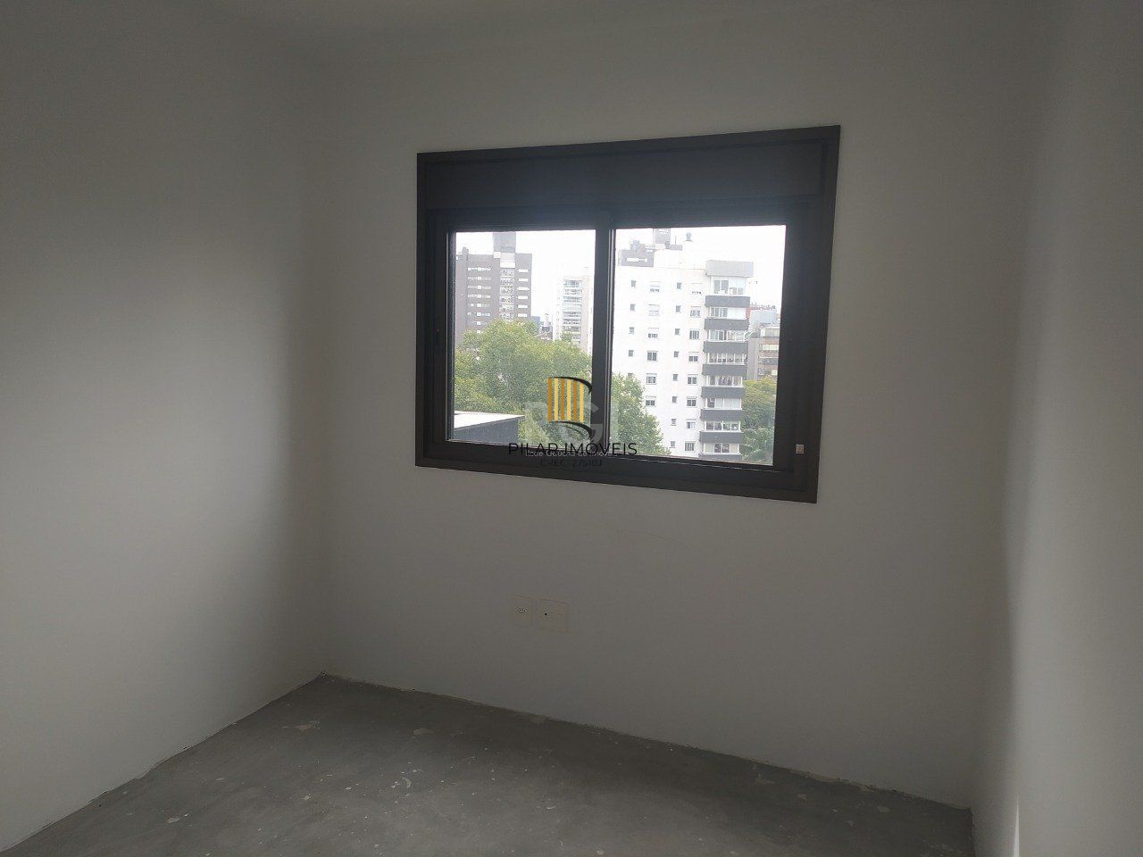 Apartamento para Venda - 119.65m², 3 dormitórios, sendo 1 suites, 2 vagas - Petrópolis
