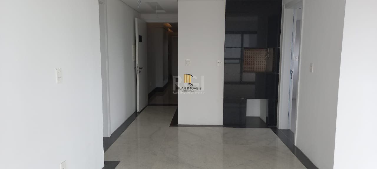 Apartamento para Venda - 119.23m², 3 dormitórios, sendo 1 suites, 1 vaga - Petrópolis