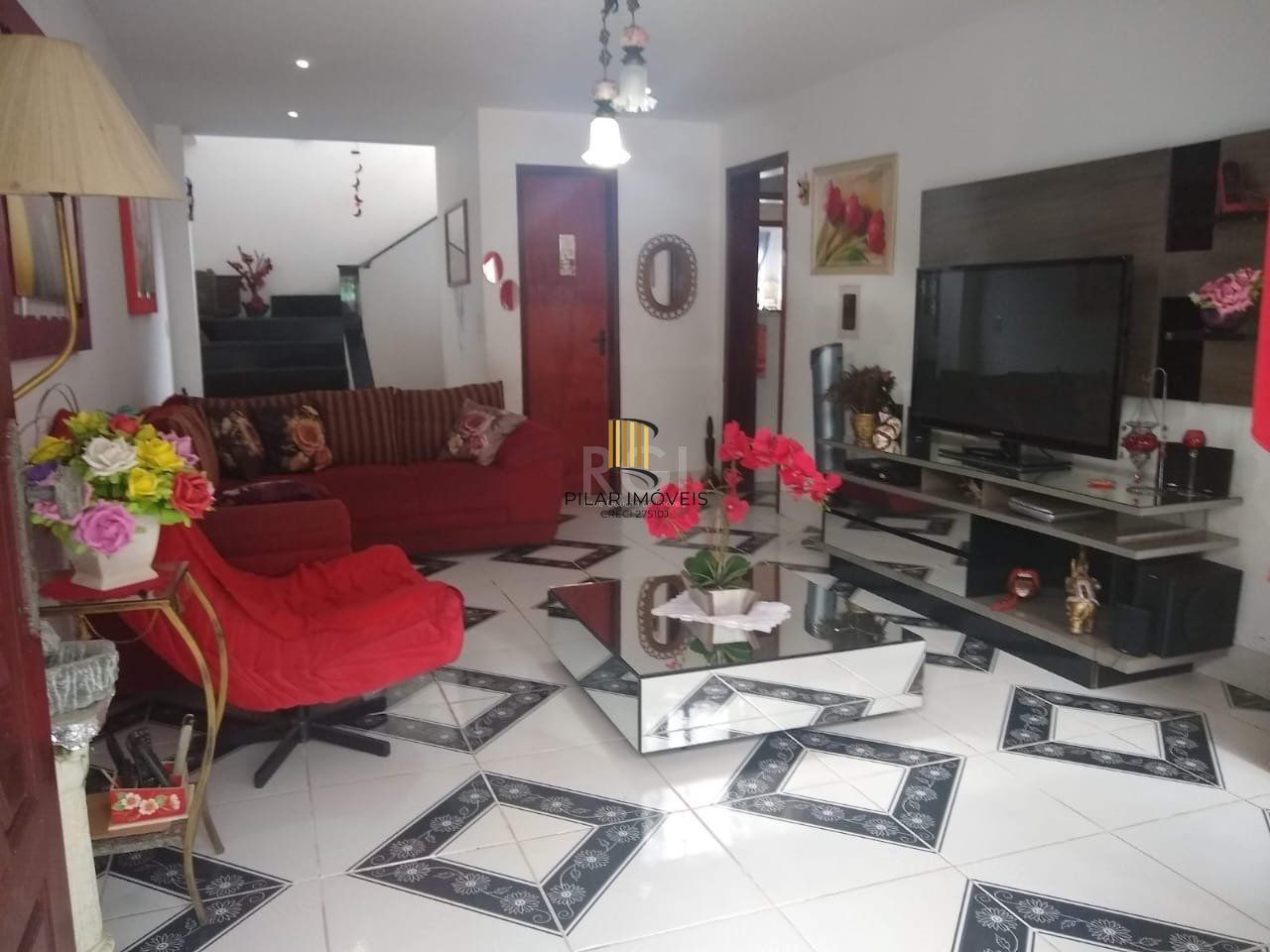 Casa 3 dormitórios no bairro Parque Olinda