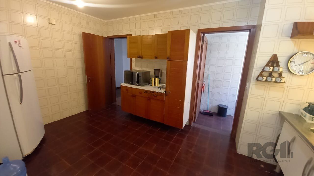 Apartamento 3 dormitórios no bairro Menino Deus