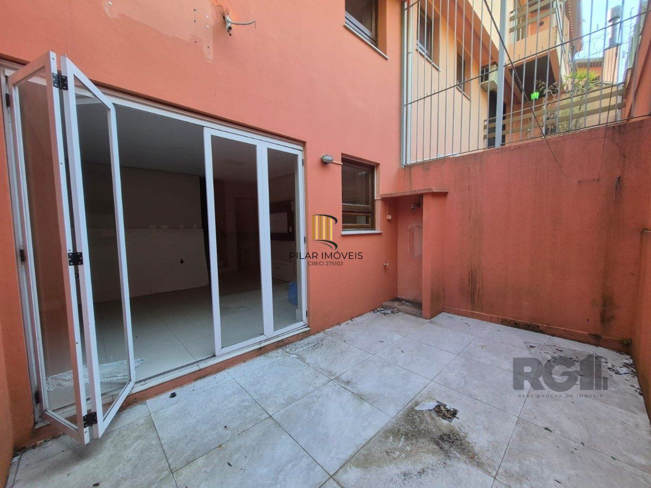 Casa de Condomínio 3 dormitórios no bairro Menino Deus