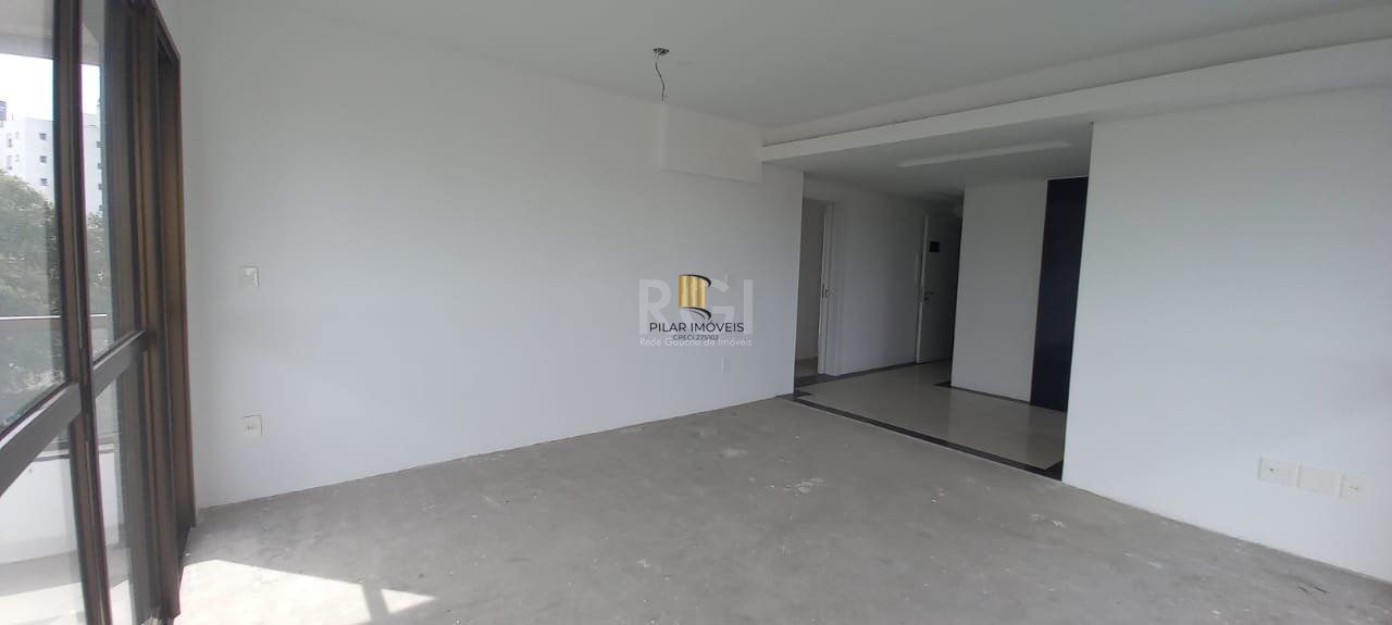 Apartamento para Venda - 119.23m², 3 dormitórios, sendo 1 suites, 1 vaga - Petrópolis