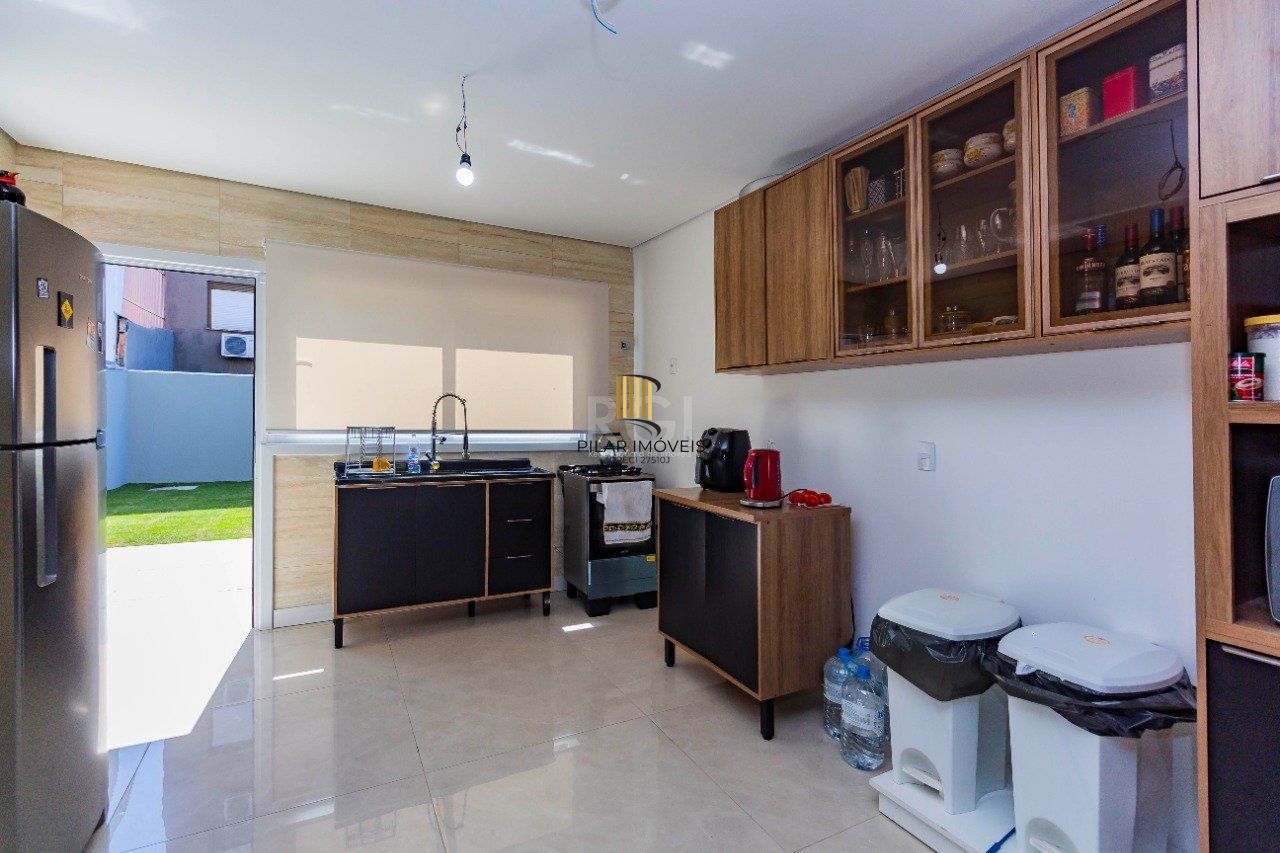 Casa 3 dormitórios no bairro Jardim São Pedro