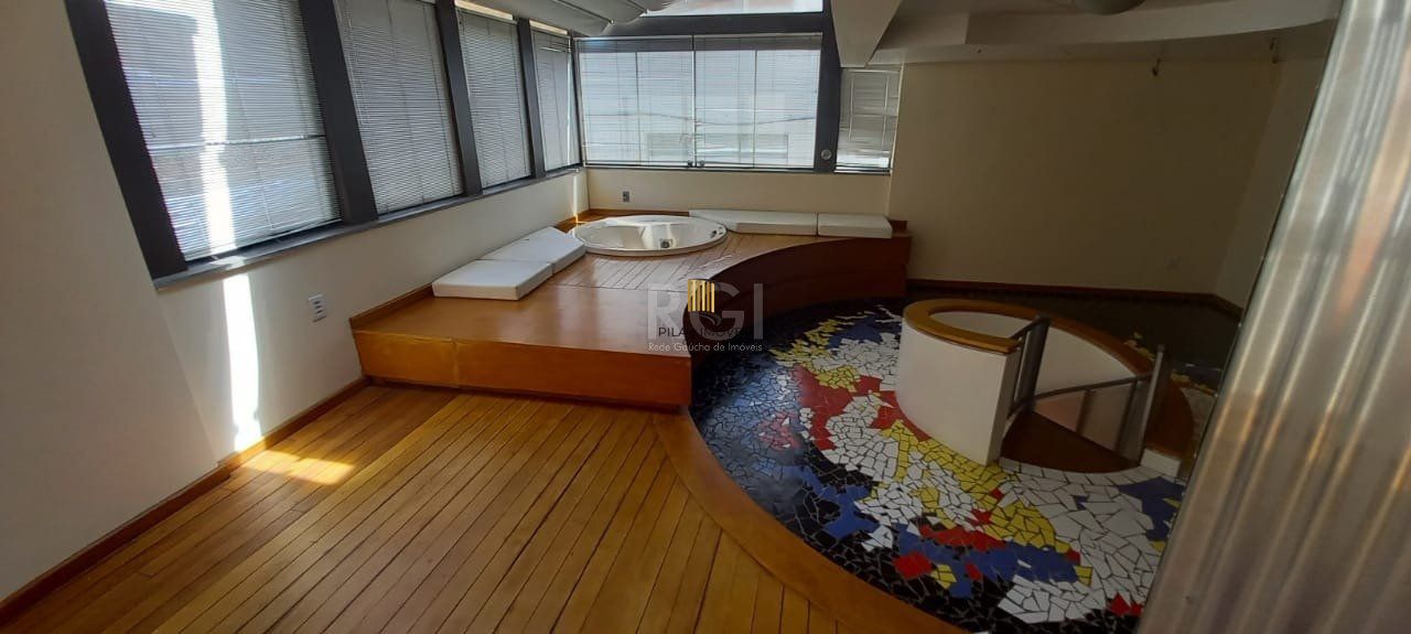 Cobertura para Venda - 94m², 1 dormitório, sendo 1 suites, 1 vaga - São João