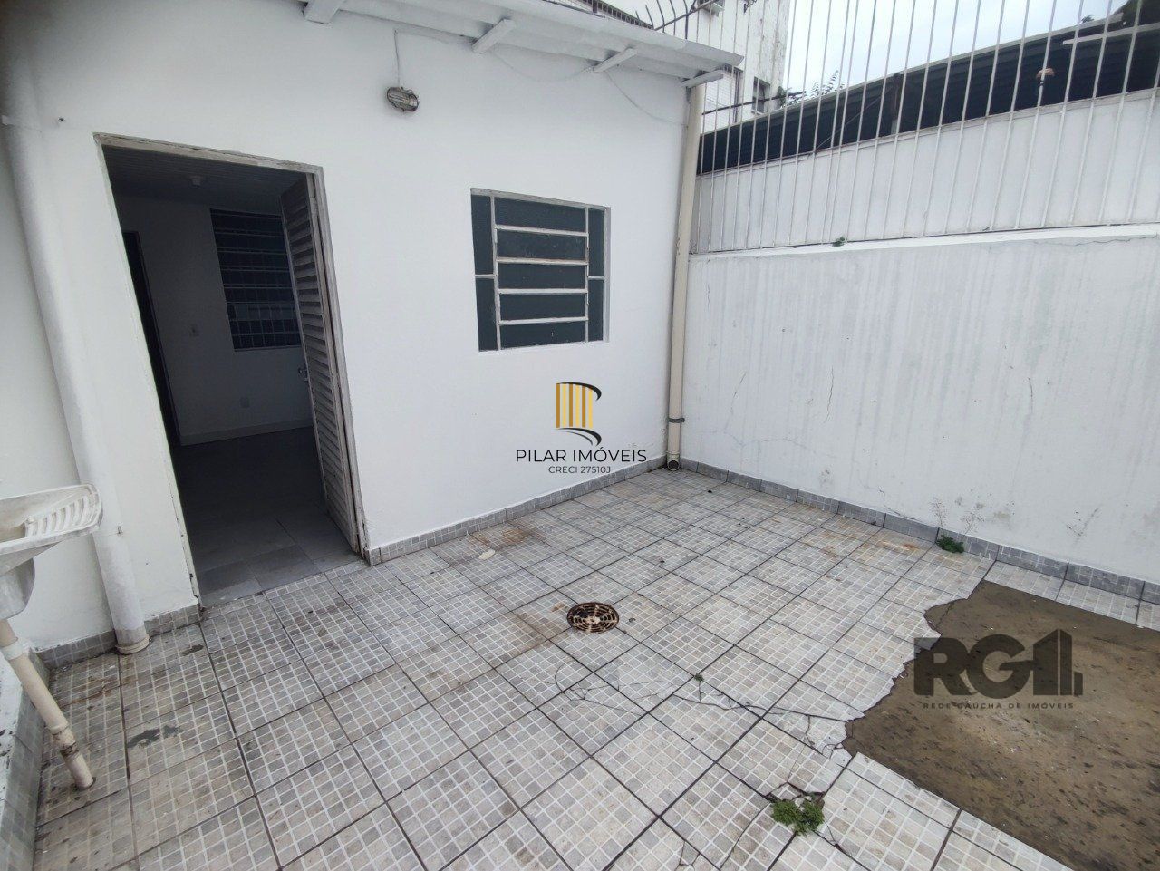 Prédio Comercial no bairro Rio Branco