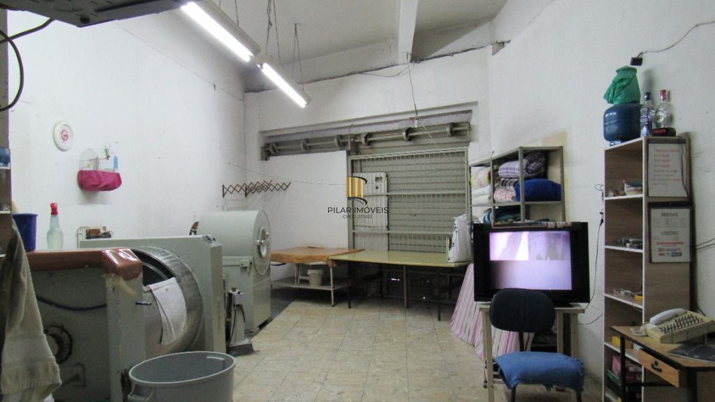 Predio para Venda - 388m², 0 dormitórios, Floresta