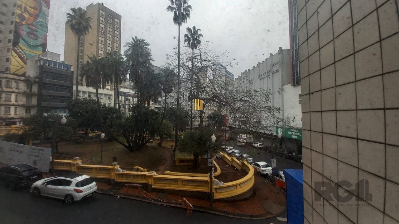 Prédio Comercial no bairro Centro Histórico