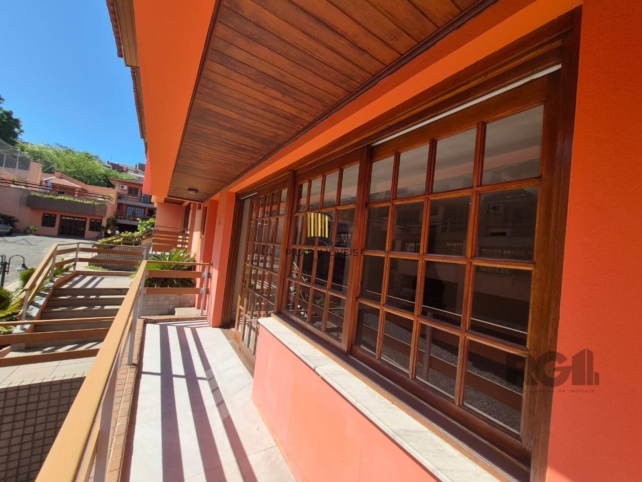 Casa de Condomínio 3 dormitórios no bairro Menino Deus