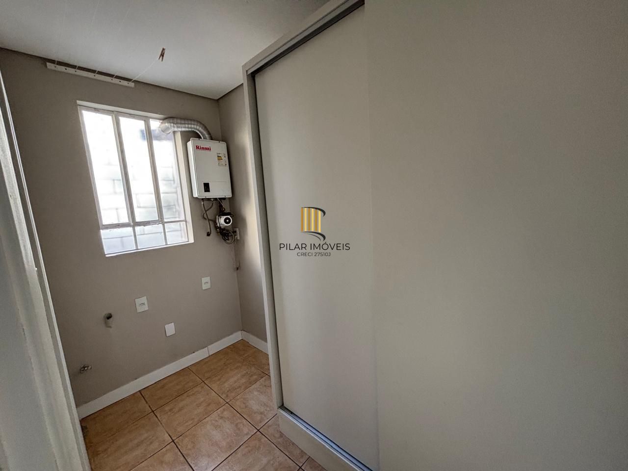 vende apto de dois quartos próximo ao parcão