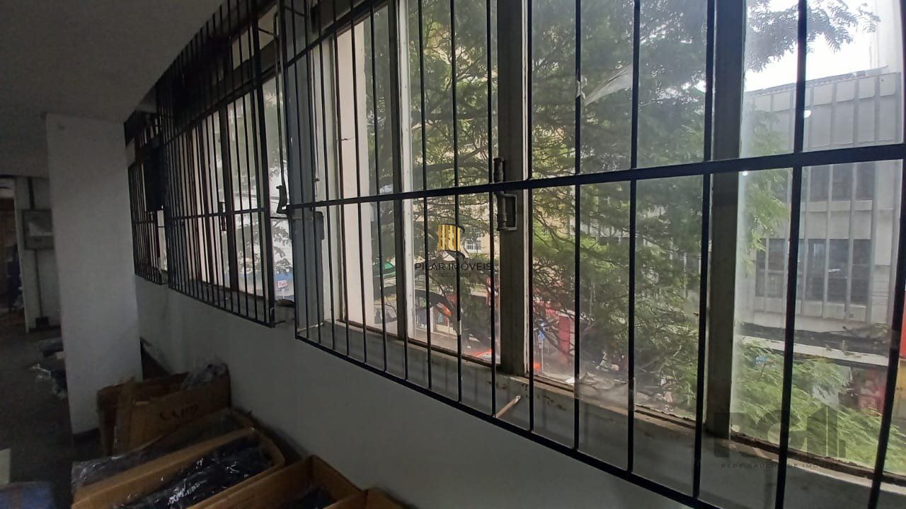 Prédio Comercial no bairro Centro Histórico