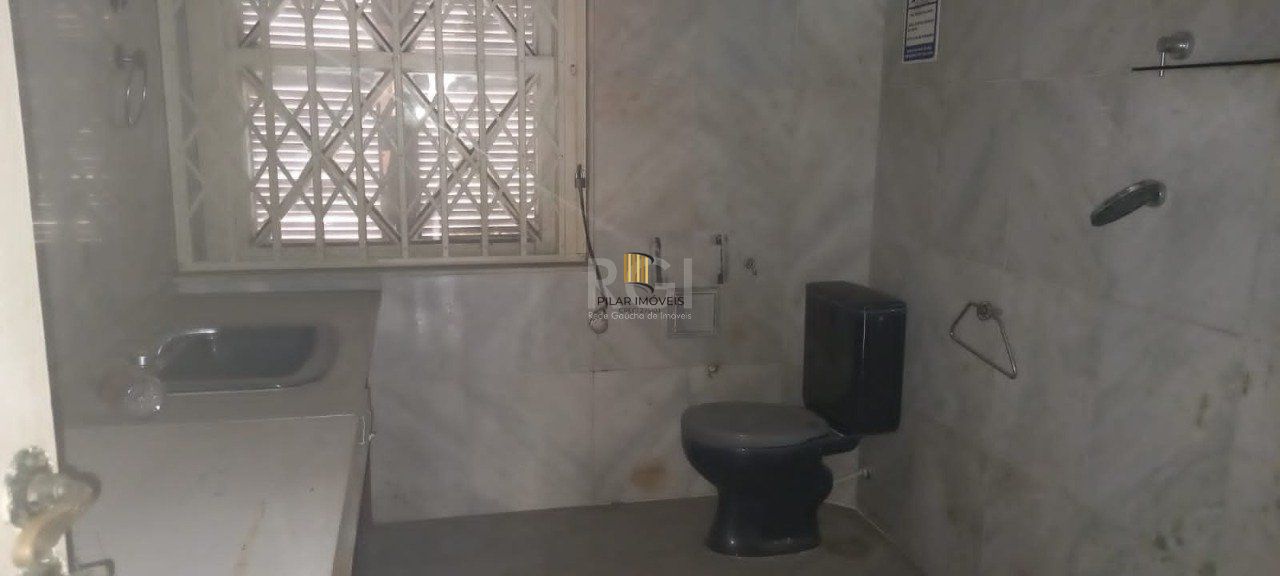 Casa para Venda - 140m², 3 dormitórios, Floresta