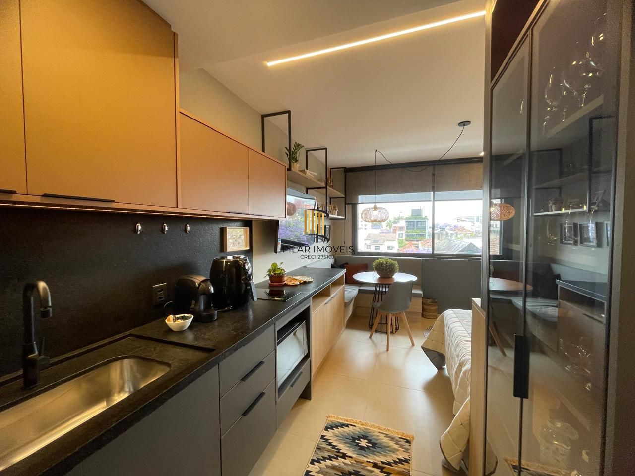 Studio Finamente mobiliado