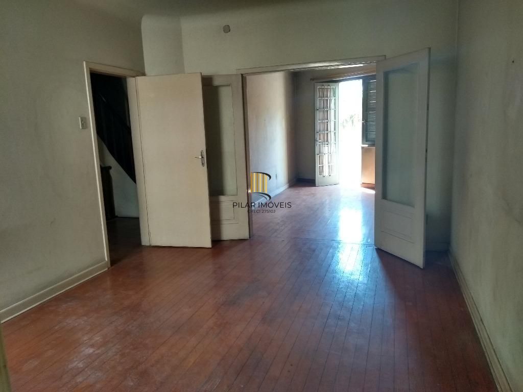Predio para Venda - 300m², 0 dormitórios, Floresta