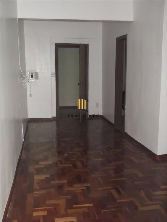 Vende sala no Centro Histórico com vista para o Guaíba
