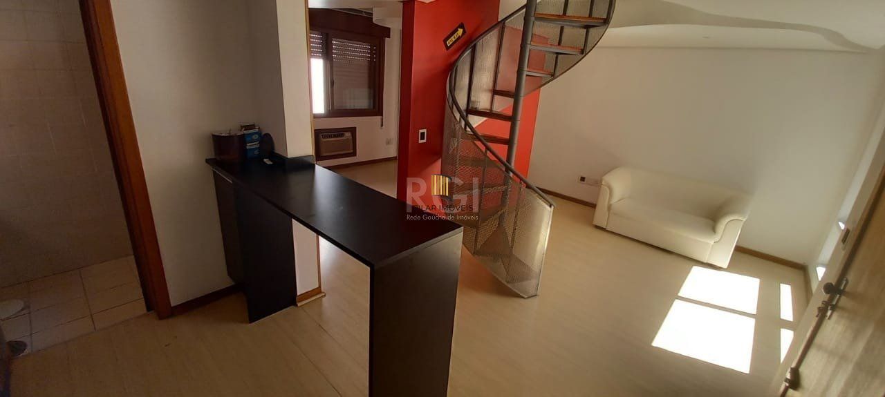Cobertura para Venda - 94m², 1 dormitório, sendo 1 suites, 1 vaga - São João