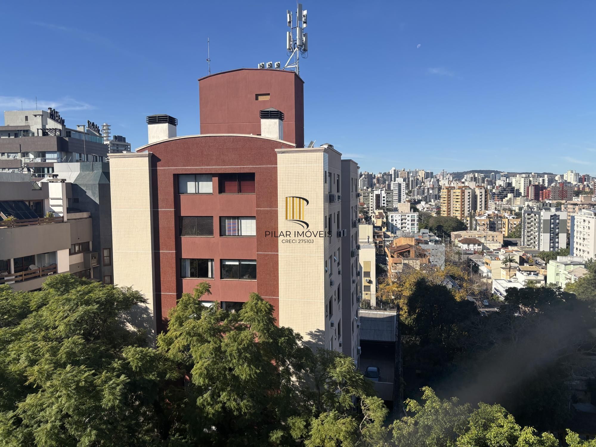 03 quartos finamente decorado com linda vista no Rio Branco