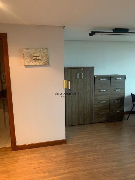 Sala para alugar, 30 m² por R$ 600,00/mês - Auxiliadora - Porto Alegre/RS