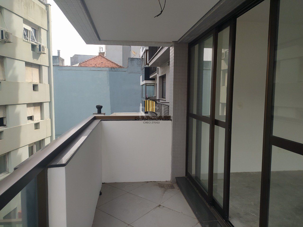 Apartamento para Venda - 123.71m², 3 dormitórios, sendo 1 suites, 2 vagas - Petrópolis