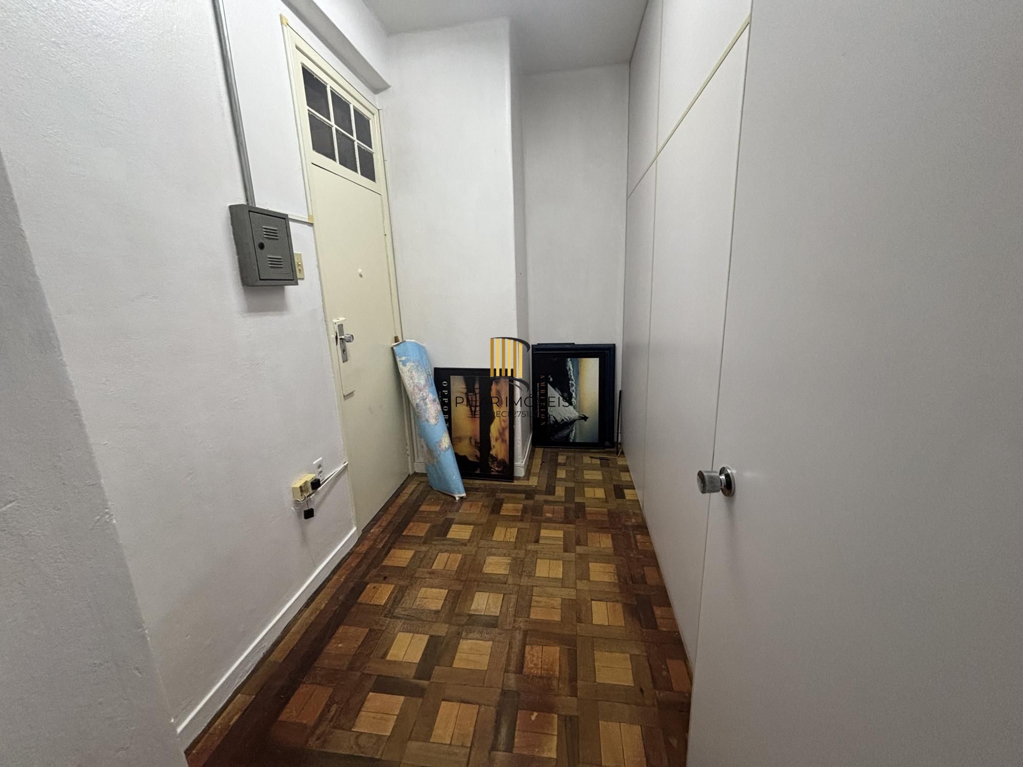 apartamento transformado em sala por 55mil com 52,30m²