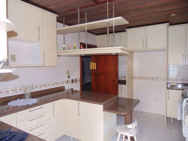 Casa para Venda - 250.78m², 3 dormitórios, sendo 1 suites, 2 vagas - Nova Cachoeirinha