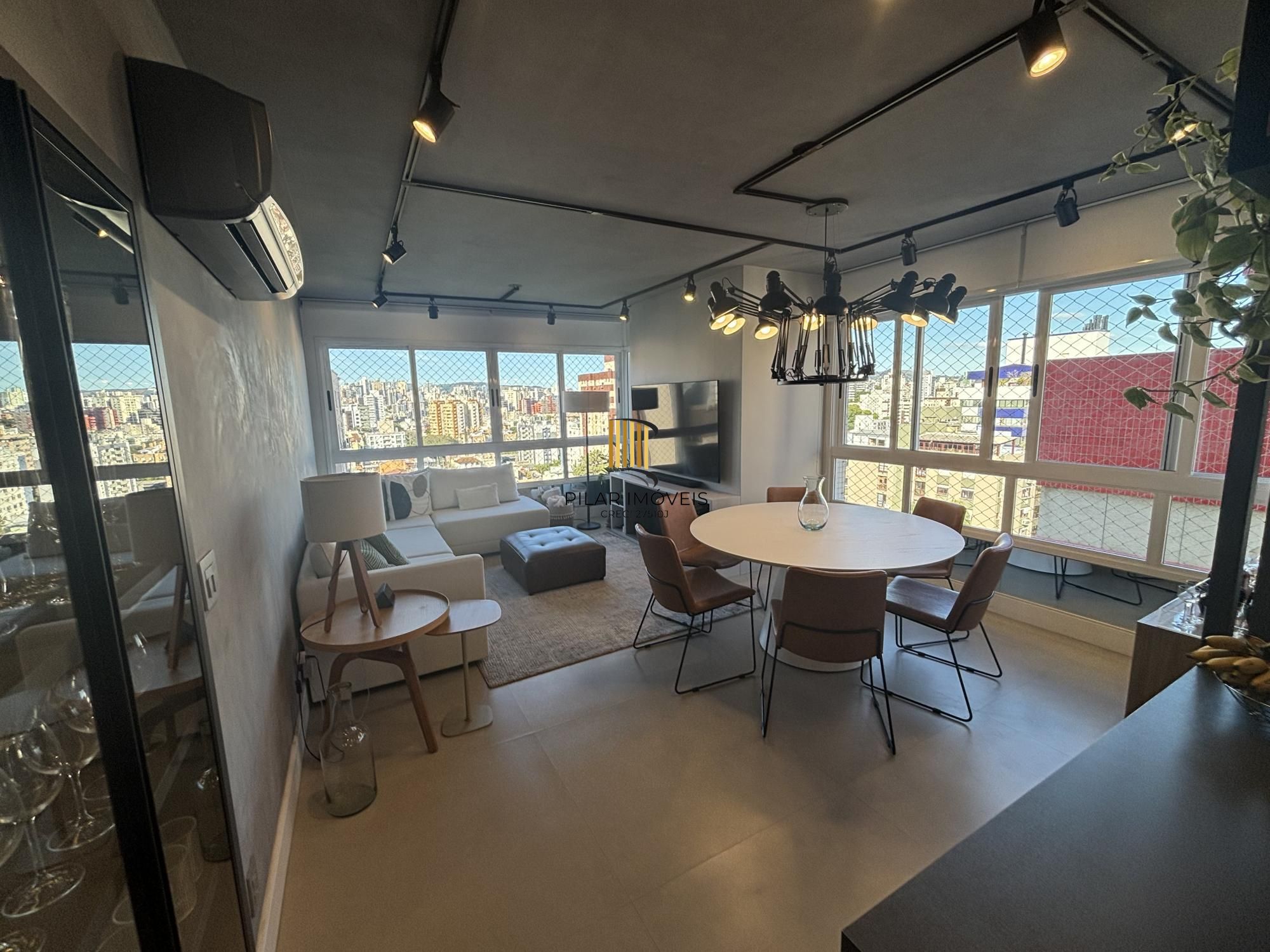03 quartos finamente decorado com linda vista no Rio Branco
