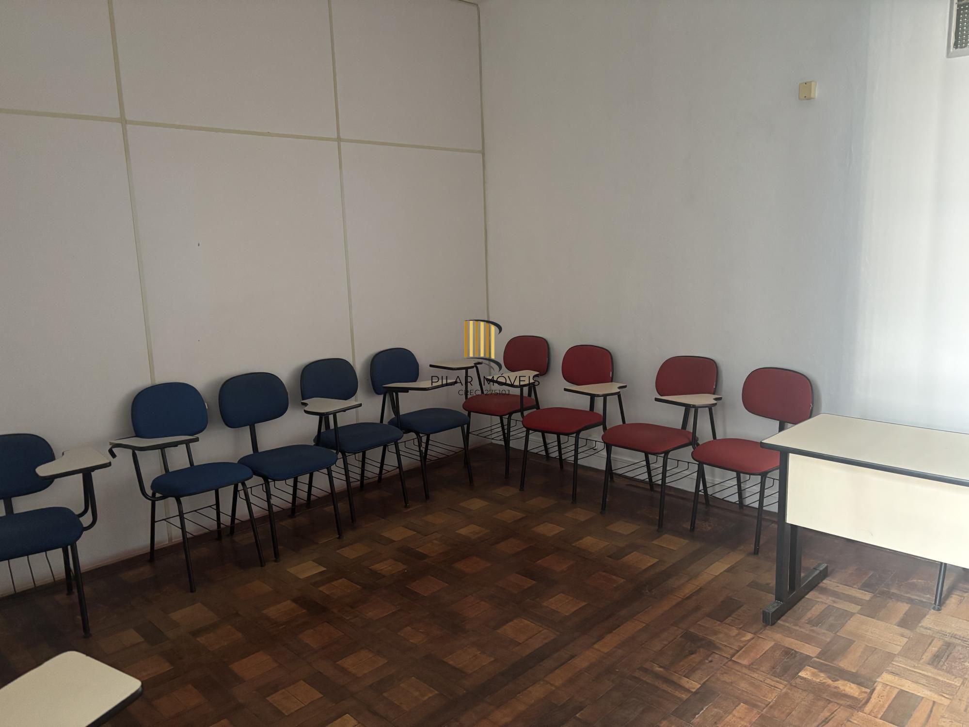 apartamento transformado em sala por 55mil com 52,30m²