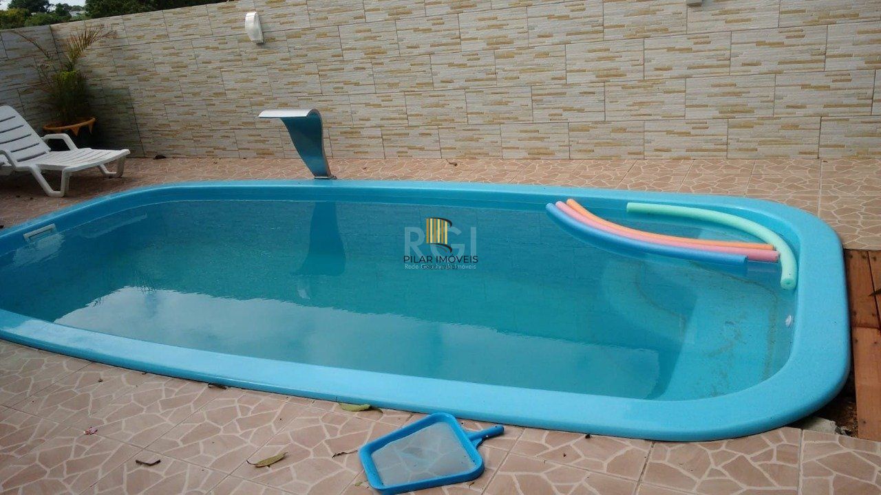 Casa 3 dormitórios no bairro Parque Olinda