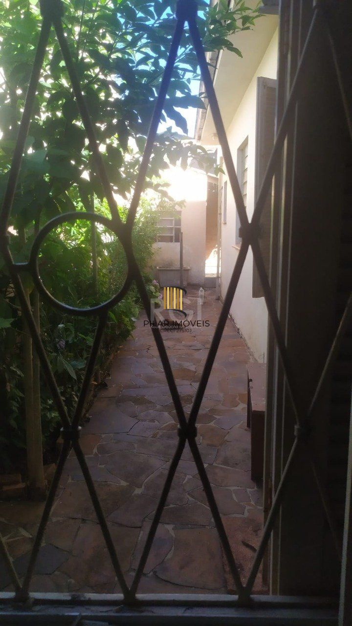 Casa 3 dormitórios no bairro São João