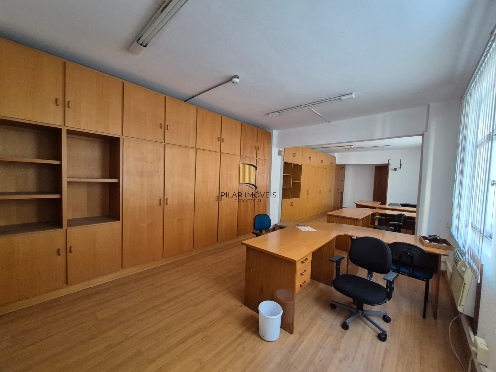 Sala com 50,70m² que pode ser transformada em apto