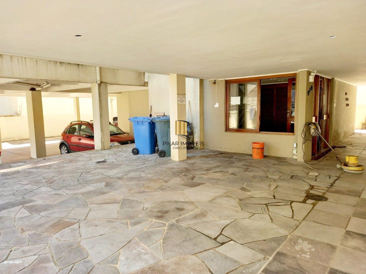 Apartamento 2 dormitórios no bairro Jardim São Pedro