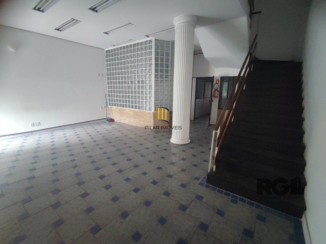 Prédio Comercial no bairro Rio Branco